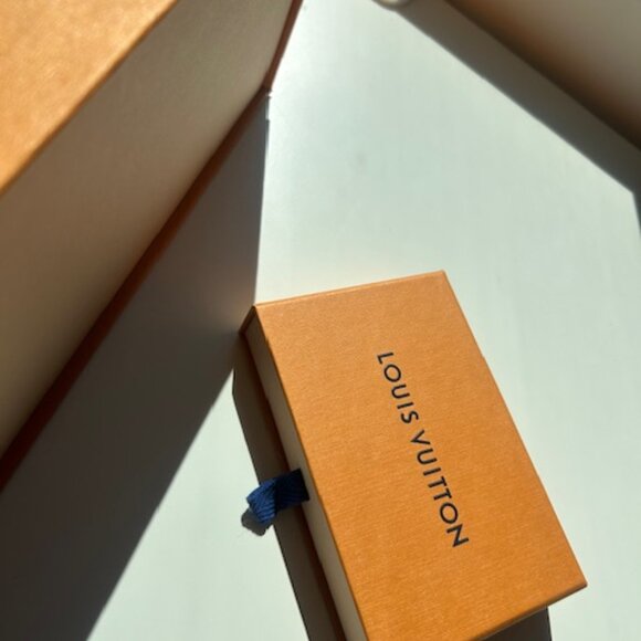 Set of 2 Louis Vuitton Boxes - Authentic Drawer Box Magnet Flip Top Box - Picture 8 of 10